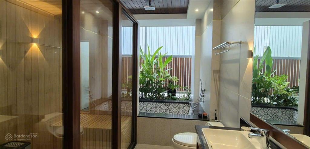 Bán nhà mặt đường số 2 khu hưng gia 5 nhà mới đẹp đường lớn phú mỹ hưng