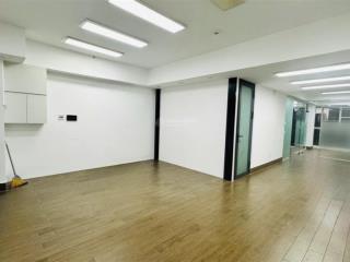 Bán shophouse scenic valley 2 phú mỹ hưng 98m2 lầu 2 có nội thất giá 8 tỷ