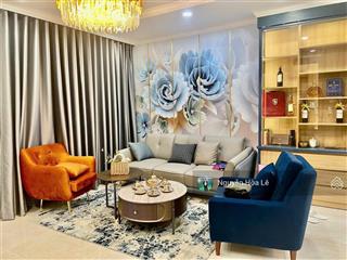 Cho thuê căn hộ riviera point lầu 3 | view đông mát mẻ full nội thất cao cấp
