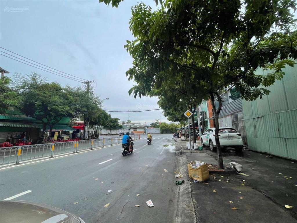 Cần bán đất mặt tiền lý chiêu hoàng diện tích 975m2