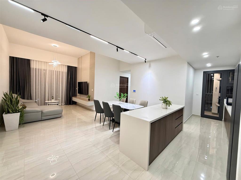 Cho thuê căn hộ the infiniti phú mỹ hưng 124m2 3pn lầu cao full nt giá 45tr