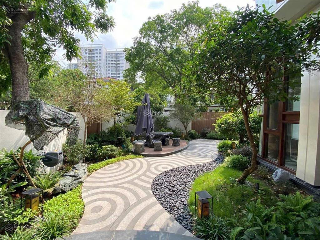Bán biệt thự mỹ phú 1 phú mỹ hưng căn góc 2mt 291,5m2 full nt giá thương lượng