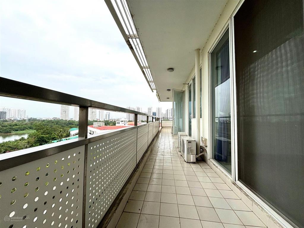 Cho thuê căn hộ grand view c phú mỹ hưng 170m2 3pn lầu 8 giá 1500 usd