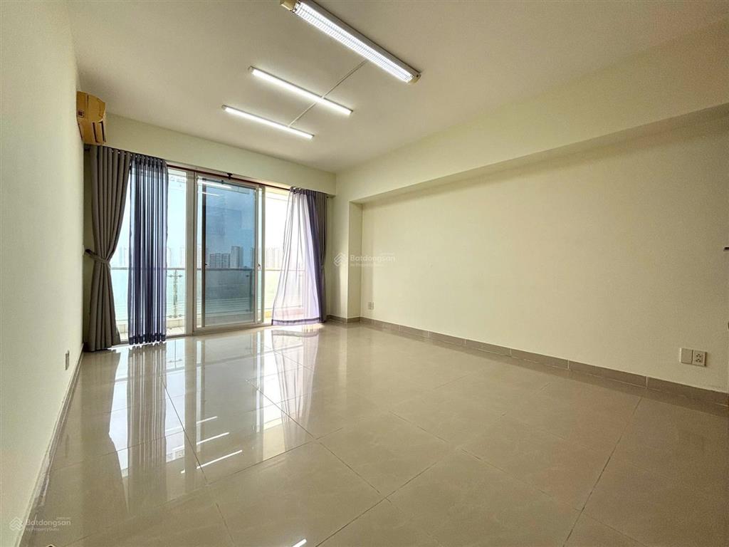 Cho thuê căn hộ grand view c phú mỹ hưng 170m2 3pn lầu 8 giá 1500 usd