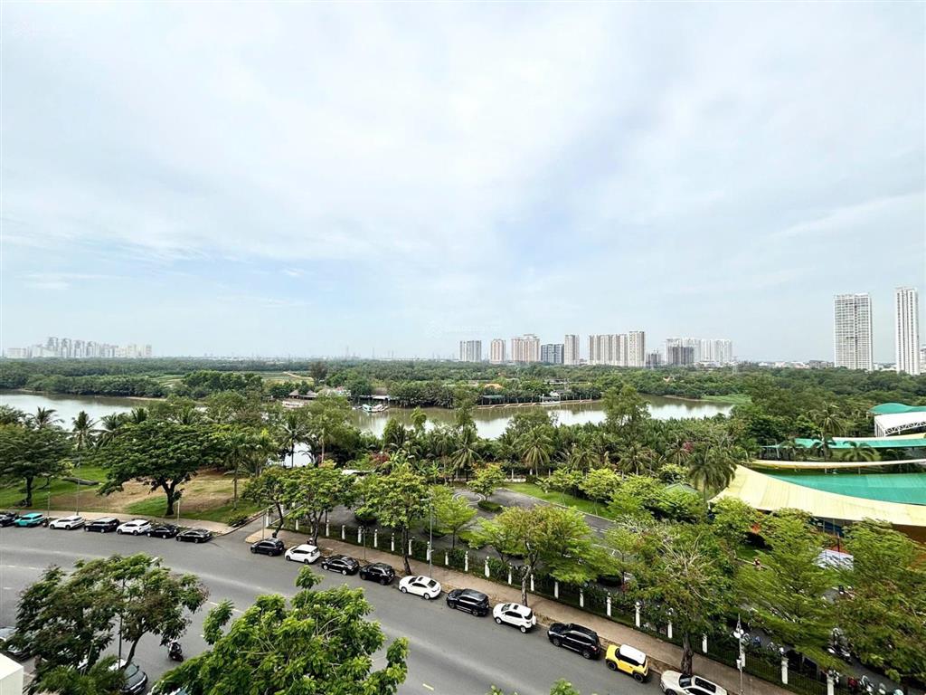 Cho thuê căn hộ grand view c phú mỹ hưng 170m2 3pn lầu 8 giá 1500 usd