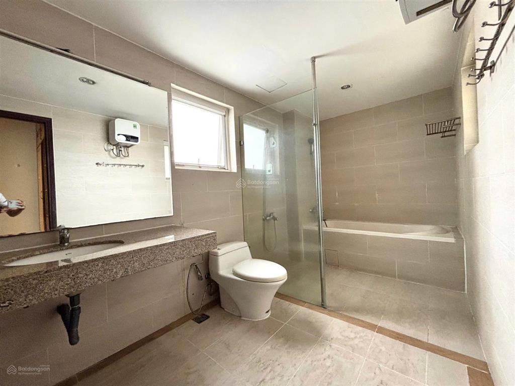 Cho thuê căn hộ grand view c phú mỹ hưng 170m2 3pn lầu 8 giá 1500 usd