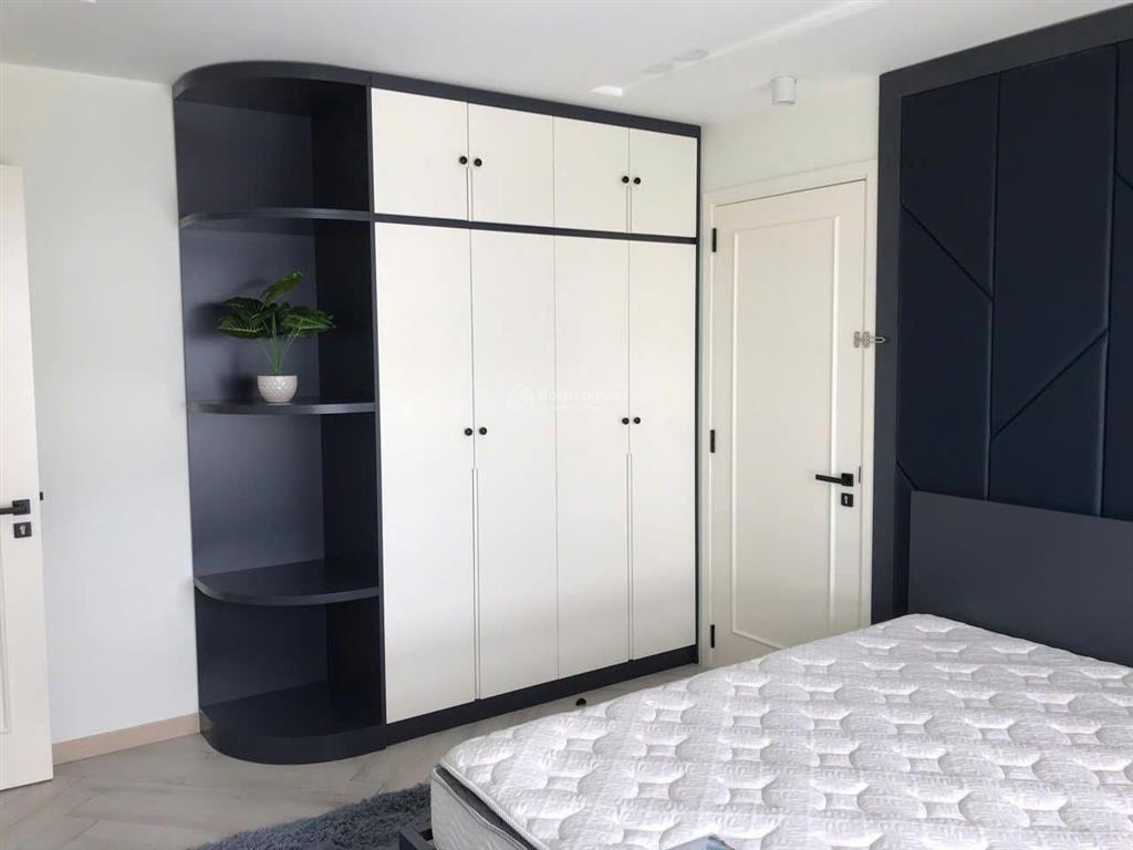 Bán penthouse happy valley premier phú mỹ hưng lầu 27 cần bán gấp giá tốt
