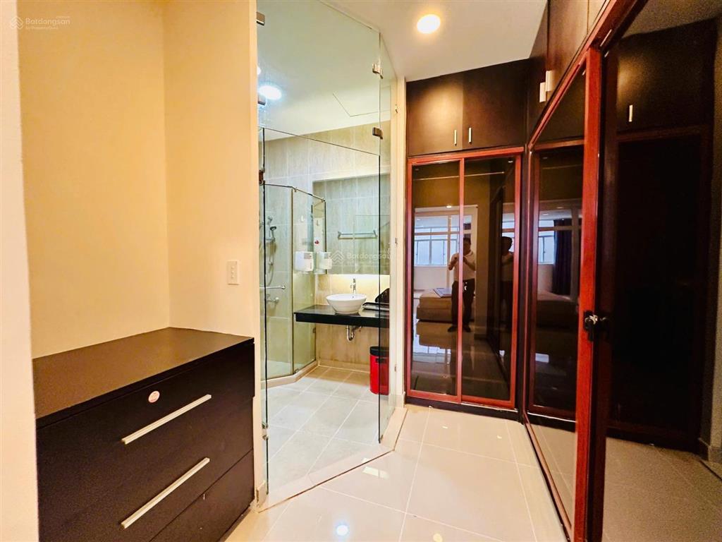 Bán gấp biệt thự tứ lập mỹ thái 2 phú mỹ hưng góc công viên