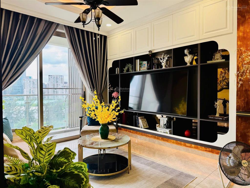 Bán căn hộ cao cấp midtown phú mỹ hưng căn góc view sông đẹp