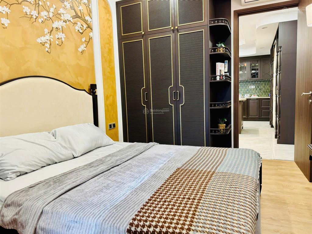 Bán căn hộ cao cấp midtown phú mỹ hưng căn góc view sông đẹp