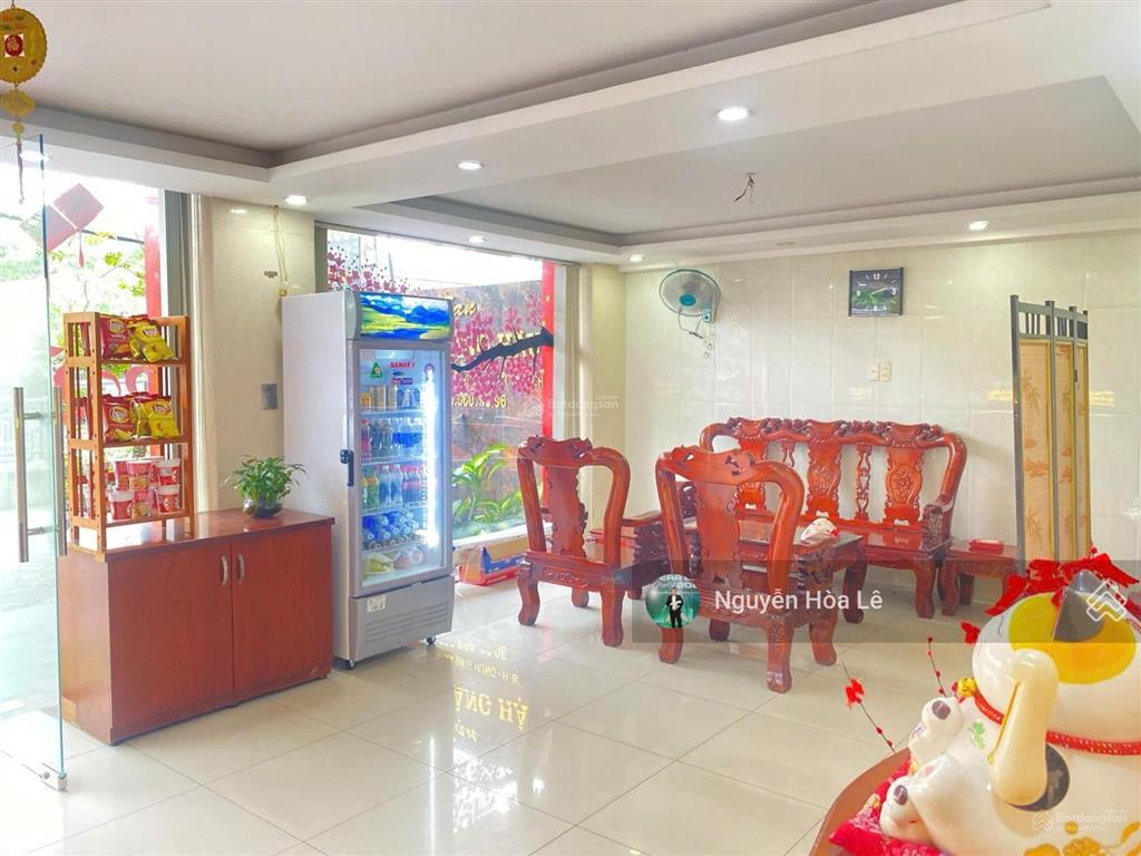Bán khách sạn nam phương hoàng hậu kdc trung sơn, hai mặt tiền vị trí kinh doanh rất tốt