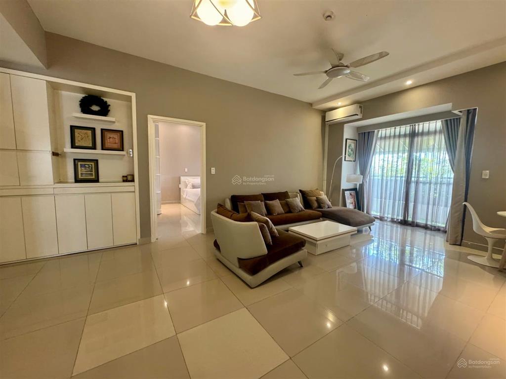 Cho thuê căn hộ riverside phú mỹ hưng, lầu 3 sân vườn rộng