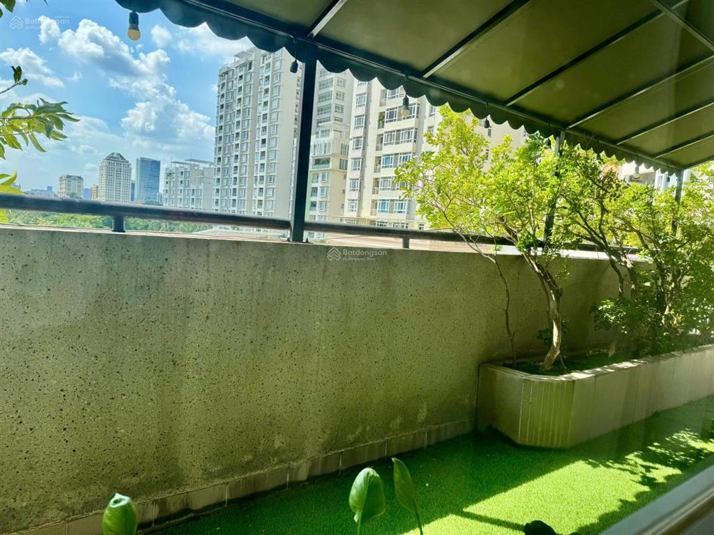 Cho thuê căn hộ riverside phú mỹ hưng, lầu 3 sân vườn rộng