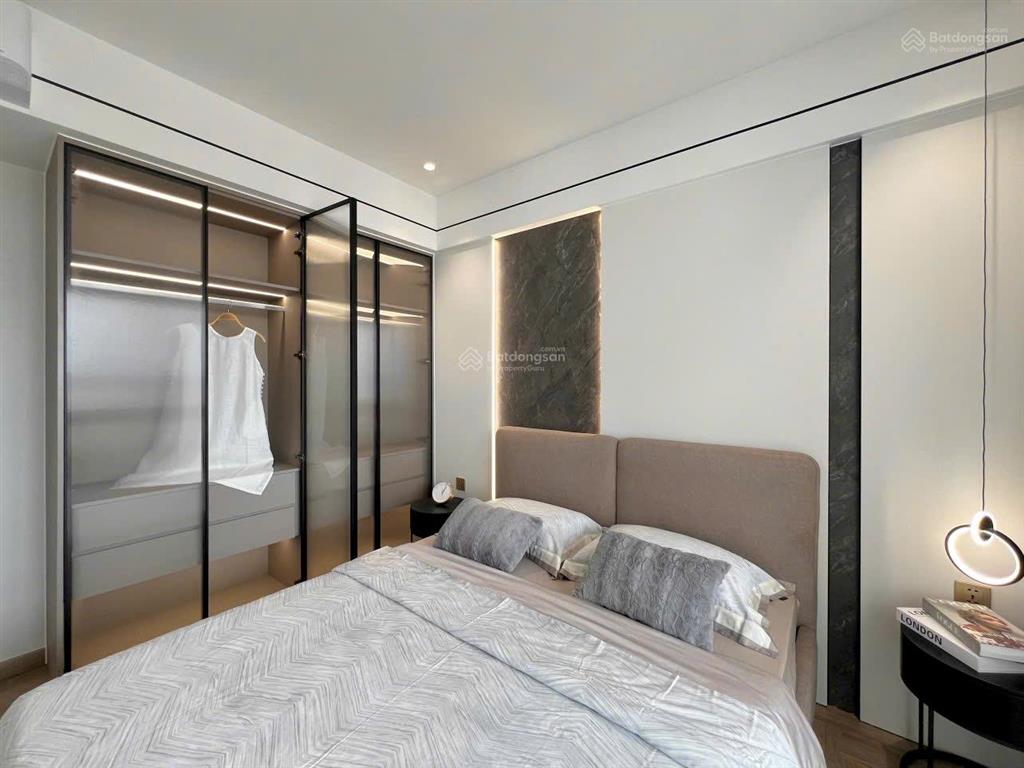 Bán căn hộ riverpark 1 phú mỹ hưng block b lầu 14