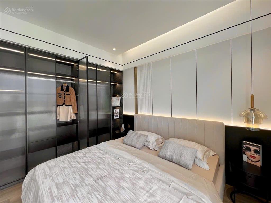 Bán căn hộ riverpark 1 phú mỹ hưng block b lầu 14