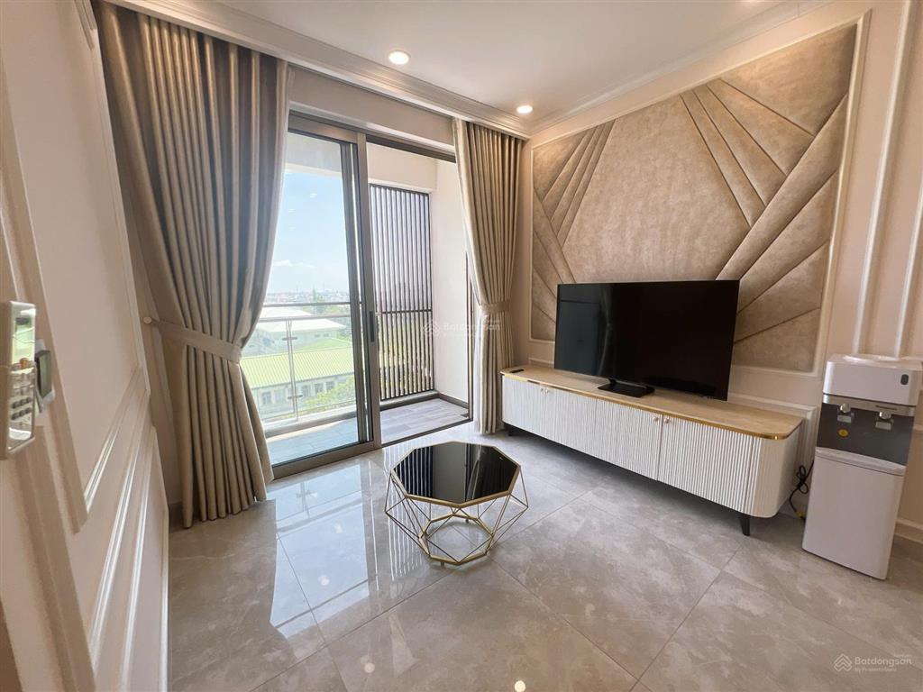 Bán hoặc cho thuê căn hộ midtown the peak lầu 5