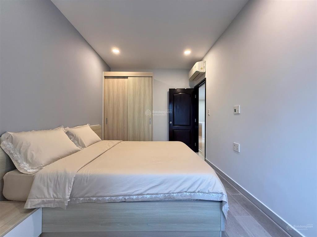 Cho thuê căn hộ riverside residence phú mỹ hưng 146m2 3pn view sông full nội thất 50 triệu