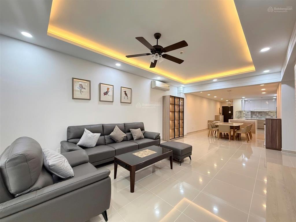 Cho thuê căn hộ riverside residence phú mỹ hưng 146m2 3pn view sông full nội thất 50 triệu