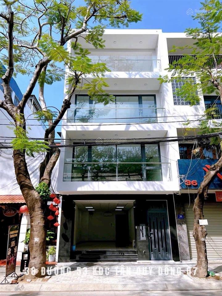 Cho thuê tòa nhà văn phòng quận 7 6x20m có thang máy gần lotte mart giá 50 triệu/tháng
