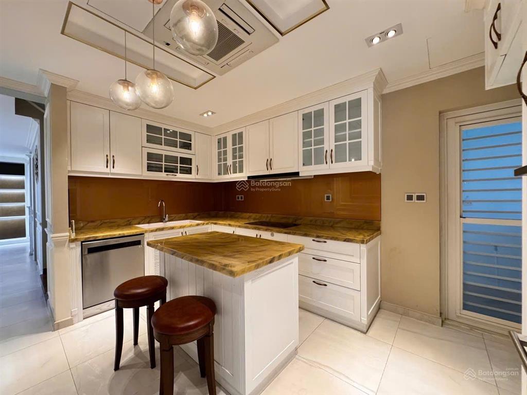 Cho thuê duplex happy valley premier phú mỹ hưng 170m 3pn full nội thất giá 2.300 usd