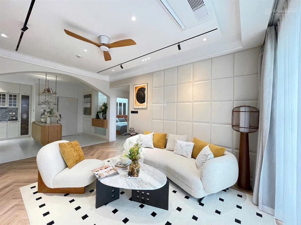 Bán căn hộ riverside residence phú mỹ hưng 130m 3pn view sông full nội thất giá 17.2 tỷ