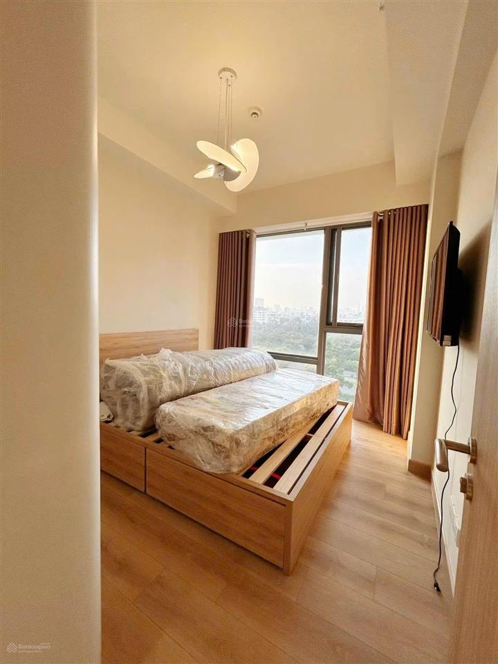 Bán căn hộ urban hill phú mỹ hưng 80m2 căn góc 2pn view quận 1 full nội thất giá 8.5 tỷ