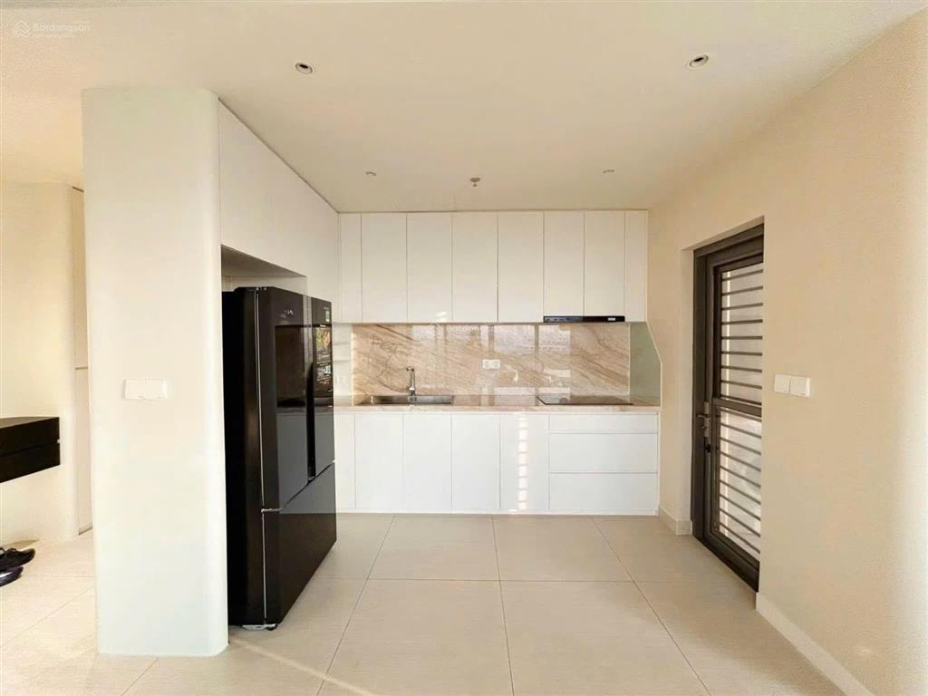 Bán căn hộ urban hill phú mỹ hưng 80m2 căn góc 2pn view quận 1 full nội thất giá 8.5 tỷ