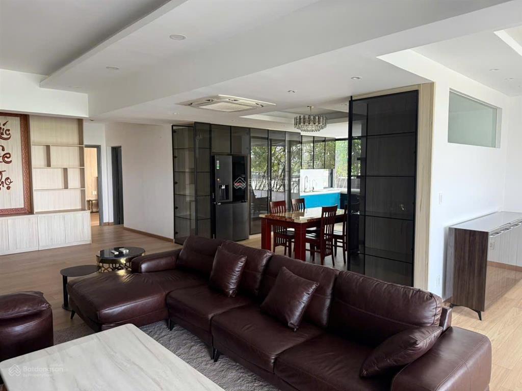 Cho thuê căn hộ riverside phú mỹ hưng 236m2 2pn sân vườn view sông lầu 3 giá 60 triệu