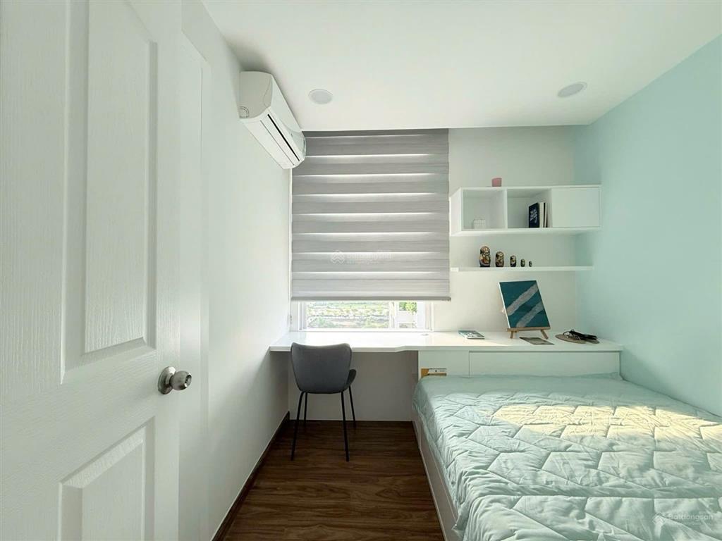 Cho thuê căn hộ star hill phú mỹ hưng 94m2 3pn full nội thất lầu 16 giá 35 triệu