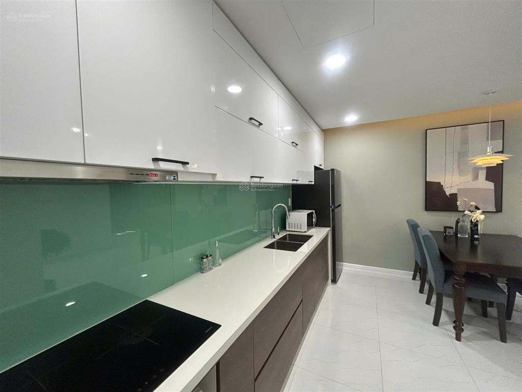 Cho thuê căn hộ star hill phú mỹ hưng 94m2 3pn full nội thất lầu 16 giá 35 triệu