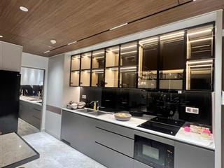 Bán căn hộ midtown m8 phú mỹ hưng 124,14m block d nhà mới đẹp giá 17,5 tỷ