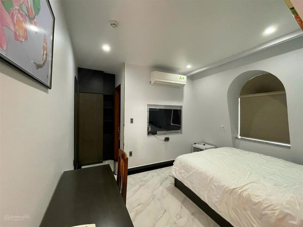 Cho thuê khách sạn r3  36 hưng phước 3, đường số 6, kế công viên