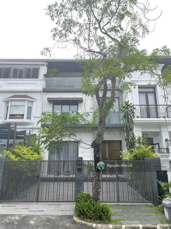 Cho thuê biệt thự mỹ giang 2a phú mỹ hưng 7x18m 4pn full nội thất giá 90 triệu/tháng
