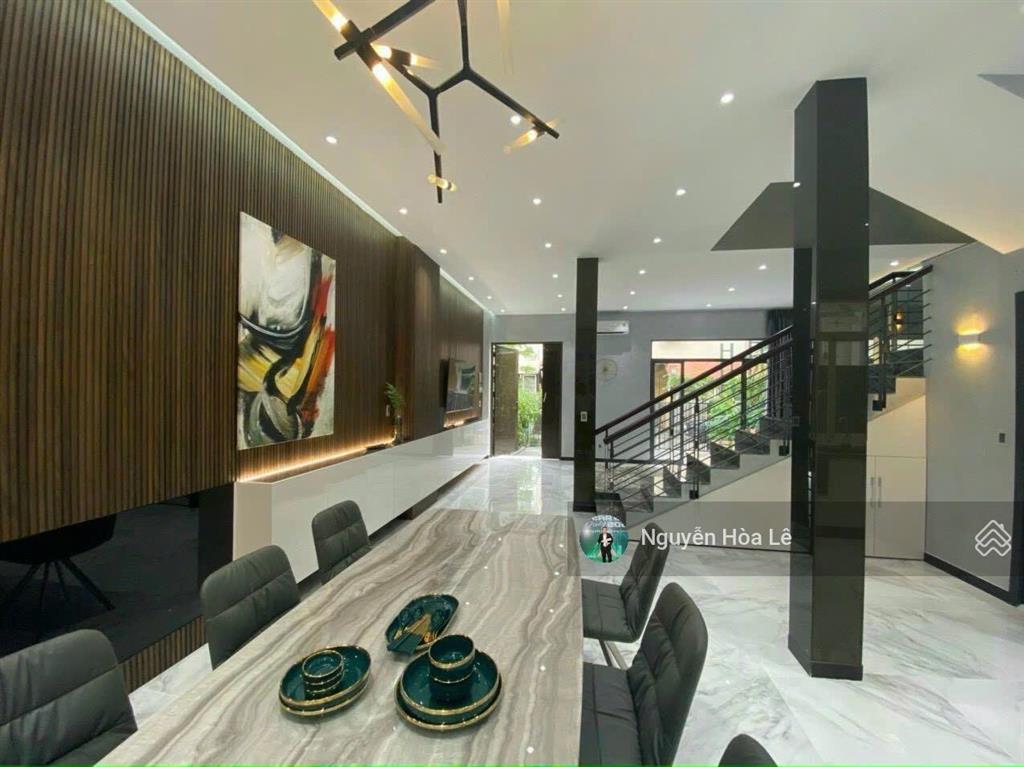 Cho thuê biệt thự mỹ giang 2a phú mỹ hưng 7x18m 4pn full nội thất giá 90 triệu/tháng
