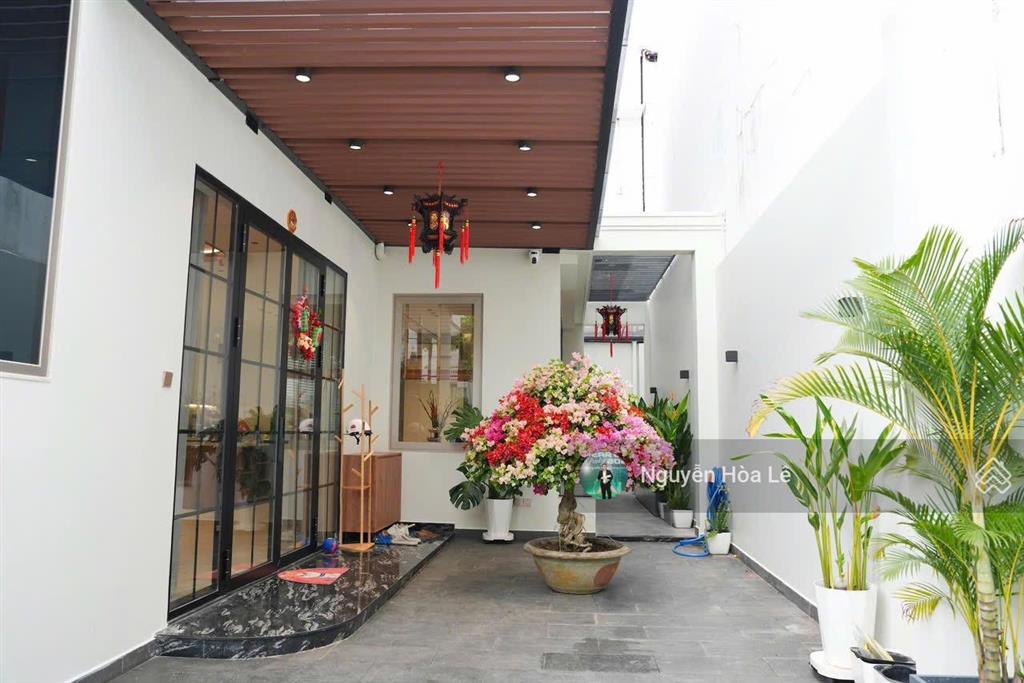 Bán gấp biệt thự kdc bộ công an 160 nguyễn văn quỳ 9x17m, 3pn, giá 16,9 tỷ
