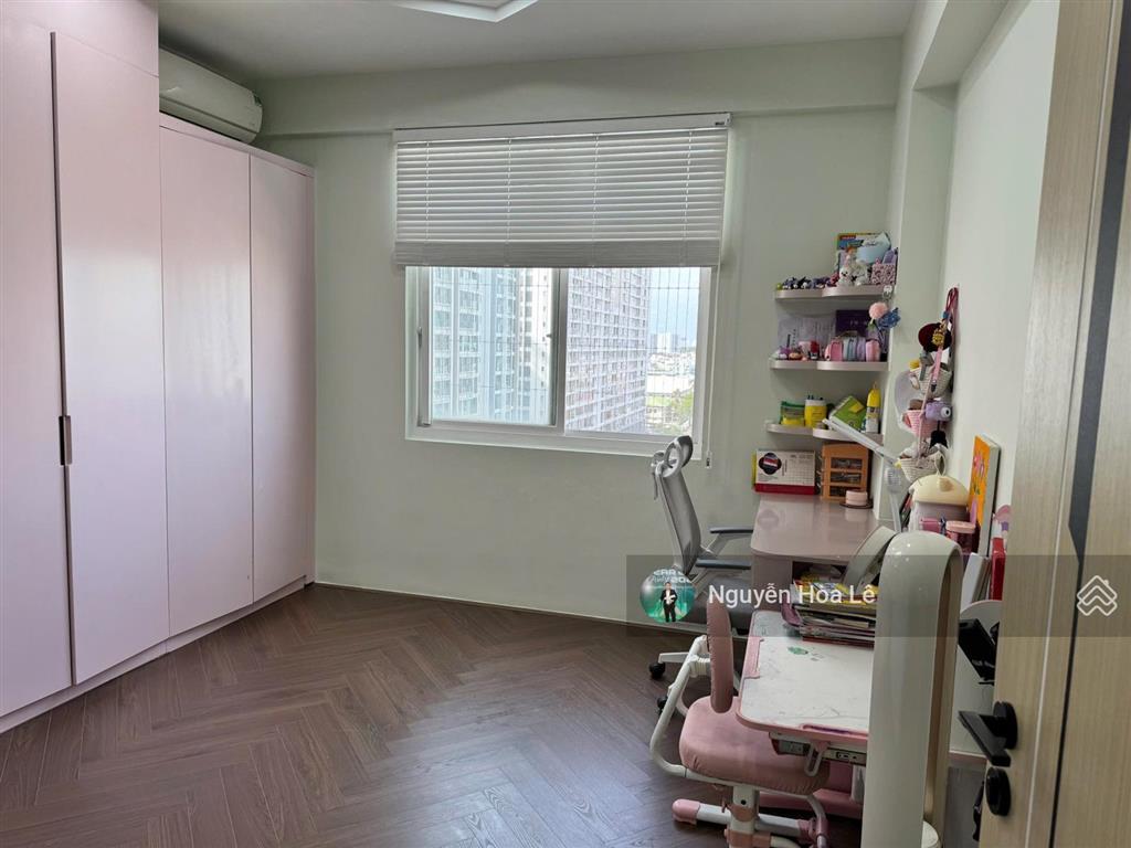 Cho thuê căn hộ cảnh viên 2b phú mỹ hưng 119m 3pn lầu 11 giá 35 triệu/tháng