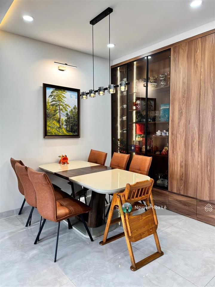 Cho thuê căn hộ cảnh viên 2b phú mỹ hưng 119m 3pn lầu 11 giá 35 triệu/tháng