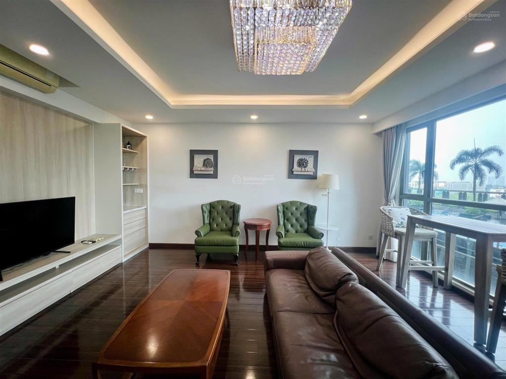 Cho thuê riviera point tháp t7 148m 3pn, 3wc, full nội thất, giá 38 triệu