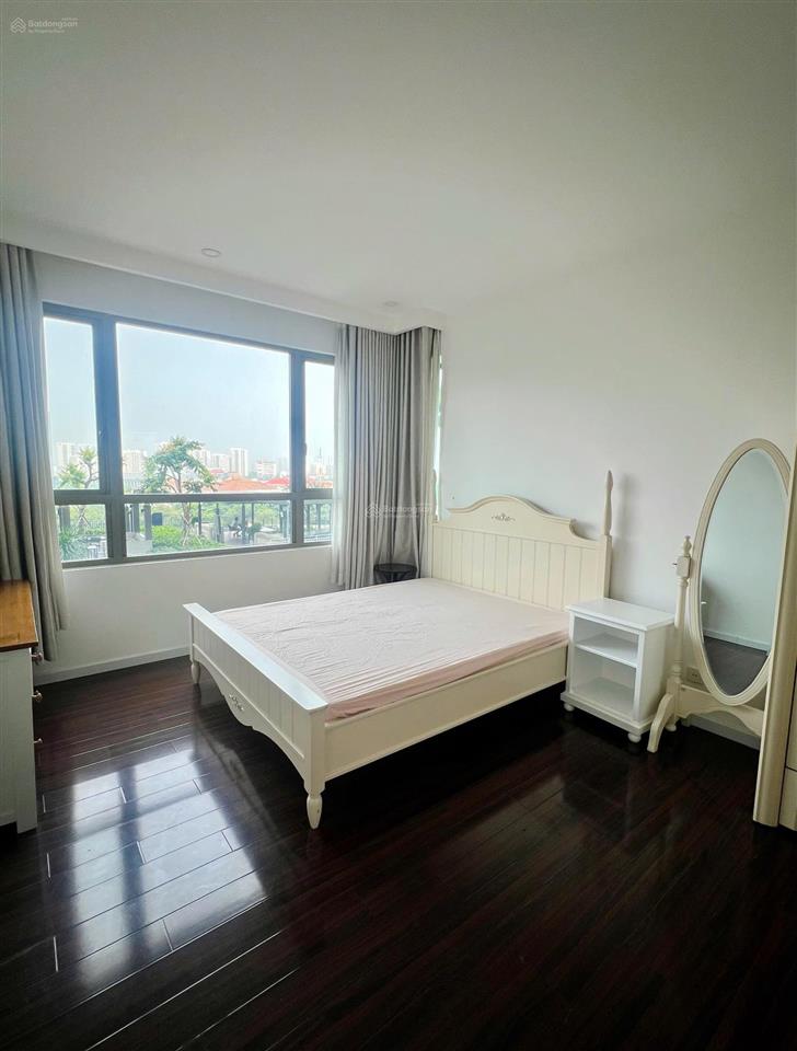 Cho thuê riviera point tháp t7 148m 3pn, 3wc, full nội thất, giá 38 triệu