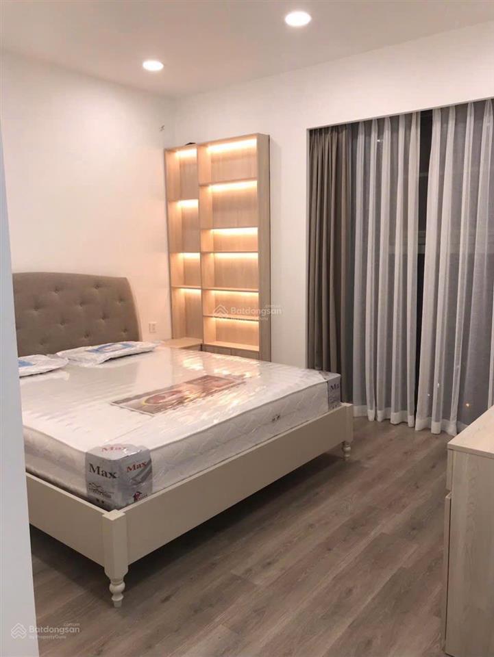 Bán căn hộ riverpark premier 141m căn góc lầu 10 view sông, hđt 77tr/tháng
