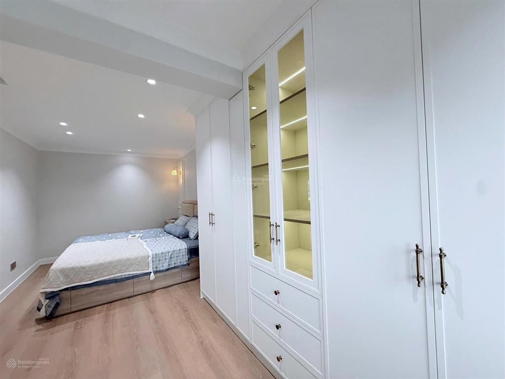 Cho thuê duplex mỹ khánh 3b phú mỹ hưng 198m2, 4pn, full nội thất