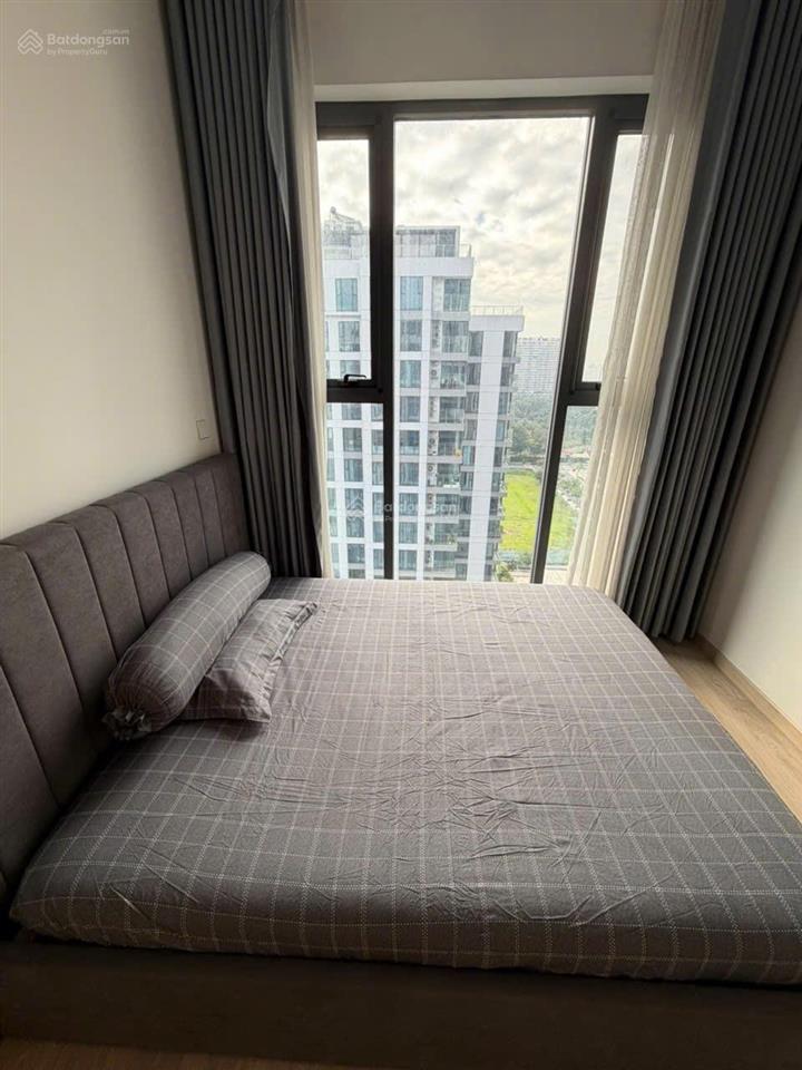 Cho thuê căn hộ cardinal court phú mỹ hưng, lầu 12, 76m, 2pn