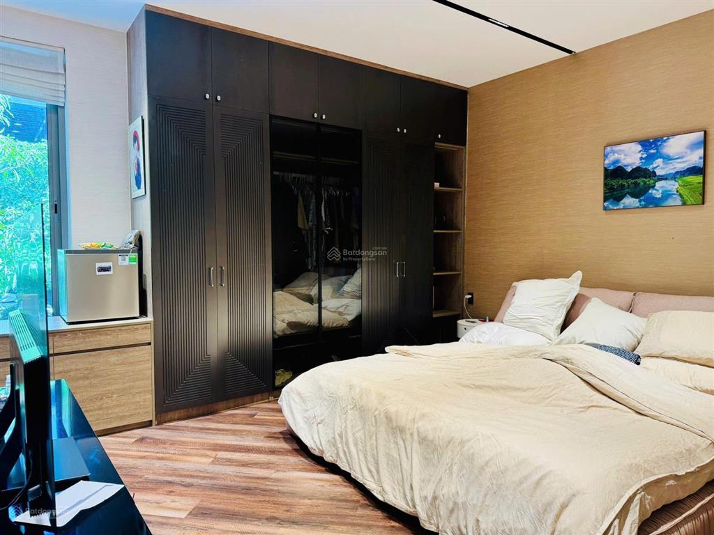 Vip bán biệt thự song lập mỹ gia 1 phú mỹ hưng, 220m, có thang máy