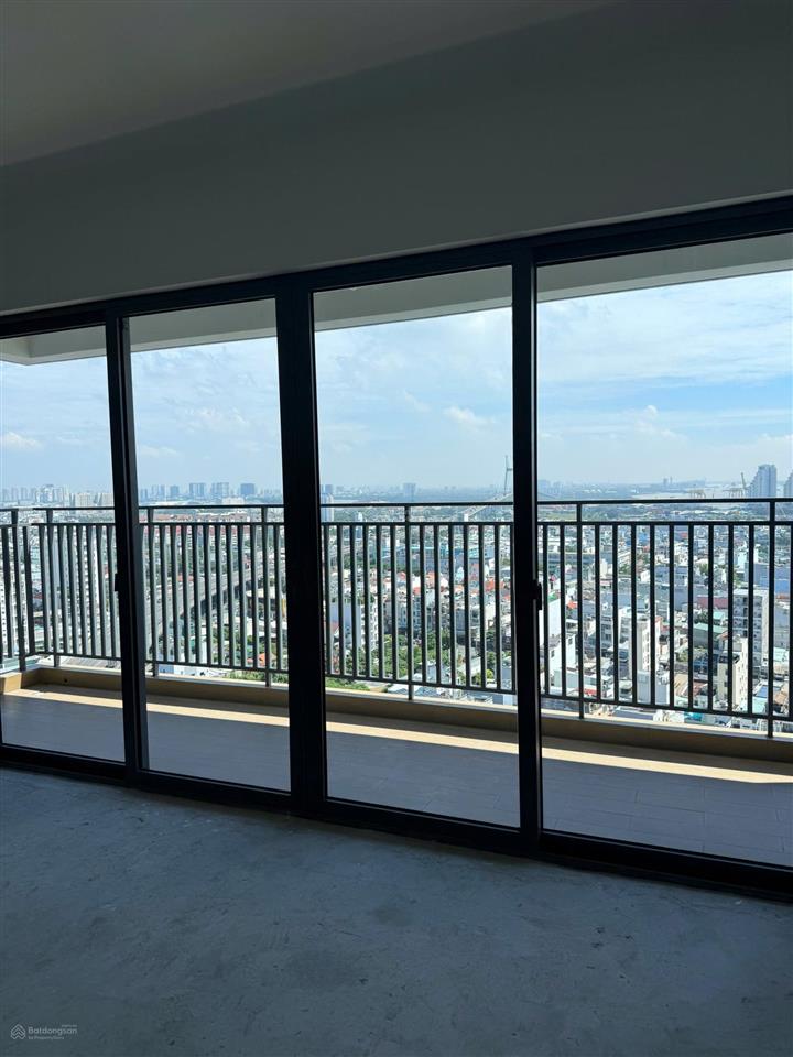 Bán căn hộ the infiniti lầu 19, 140m, nhà thô, giá 14 tỷ
