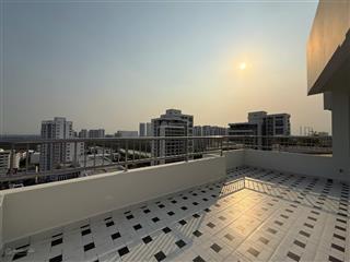 Bán penthouse park view  phú mỹ hưng, nhà mới 100% , view pháo hoa và sông.  o9o6 772 5o8