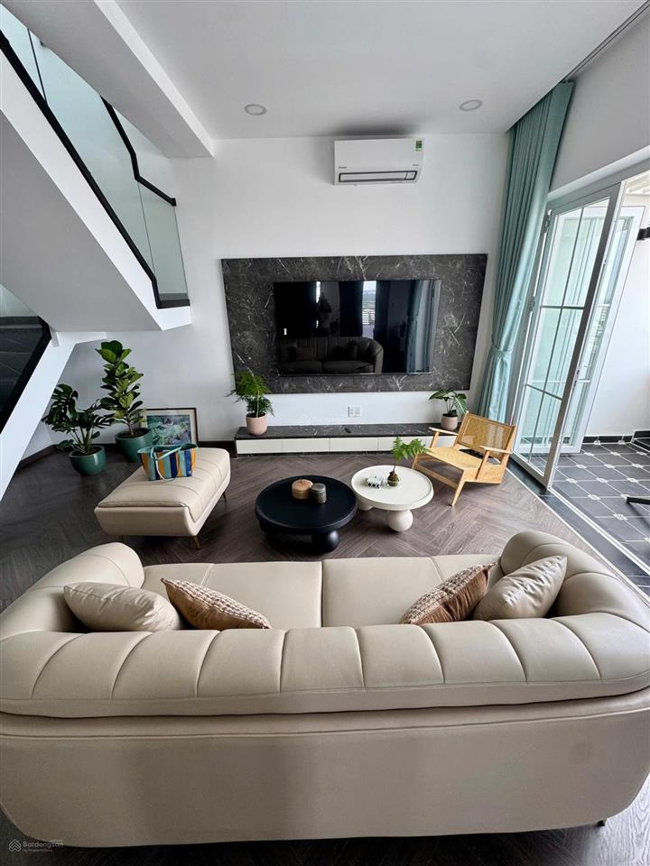 Bán penthouse sân vườn park view, đường nguyễn đức cảnh, mới 100%, giá 19,5 tỷ.  o9o6 772 5o8
