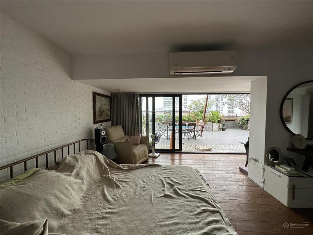 Bán penthouse sân vườn mỹ khánh đường nguyễn đức cảnh, phú mỹ hưng. giá 21 tỷ.  0906 772 ***