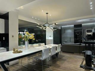 Chính chủ cần bán căn góc view trực diện sông tầng cao riverside residence, 150m2, 13,5 tỷ.