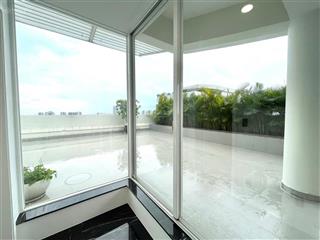 Cần bán penthoues sân vườn riverpark residence, 350m2, giá 43 tỷ.  o9o6 772 5o8 mai thao