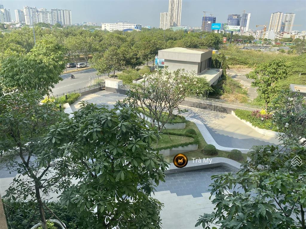Cho thuê văn phòng the sun avenue 35m2 lắp sẵn rèm và máy lạnh. được đăng kí kinh doanh